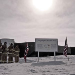 121412-flag-1